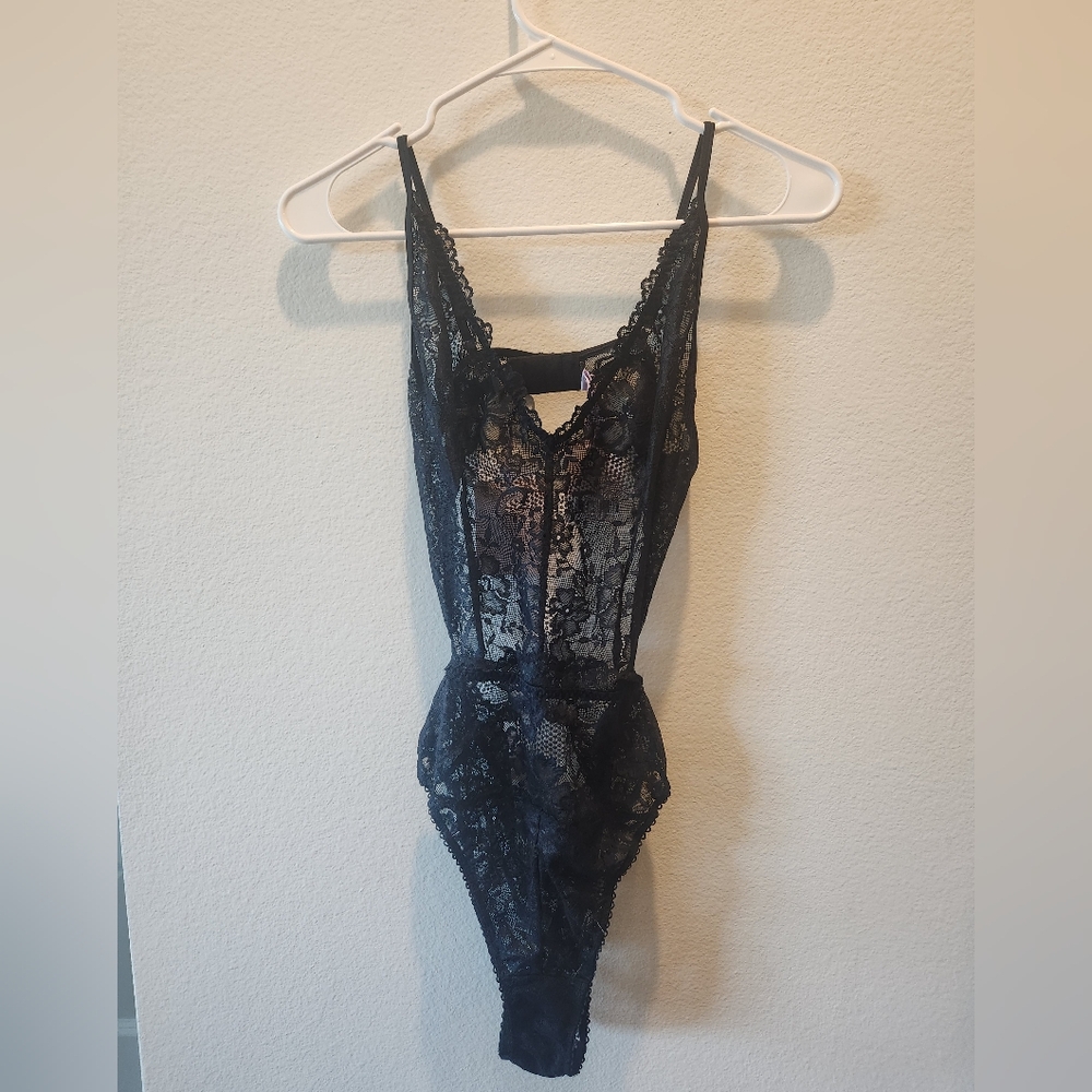 NWT Savage x Fenty Black Lace Teddy Bodysuit Lingerie